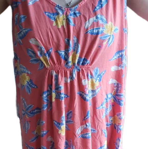 Hawaiian tank top. Old navy. Maternity (sku 378) - Picture 1 of 4